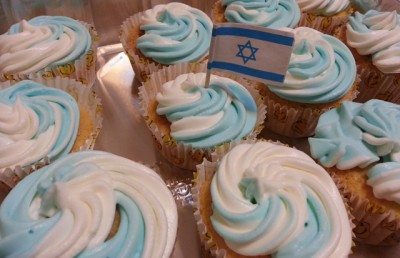 קאפקייקס בכחול-לבן ליום העצמאות