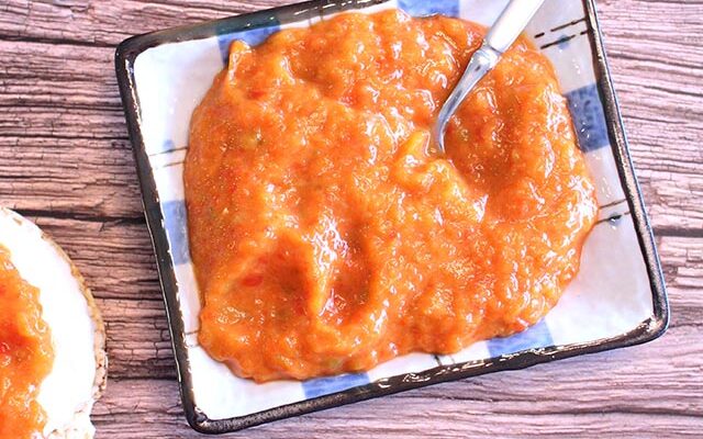 ממרח פלפלים קלויים