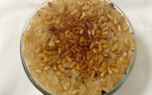 אורז בתנור עם צנוברים