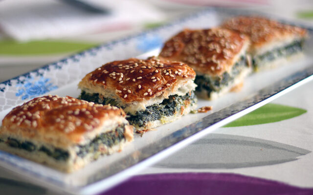 מאפה תרד וגבינה