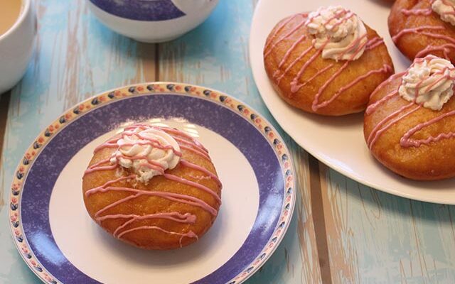 סופגניות ללא גלוטן במילוי קרם מסקרפונה ושוקולד רובי