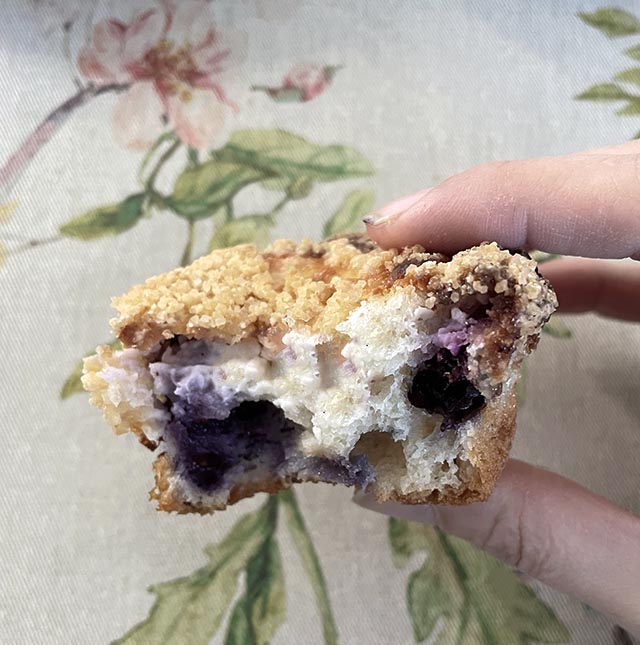 מאפינס אוכמניות במילוי גבינה